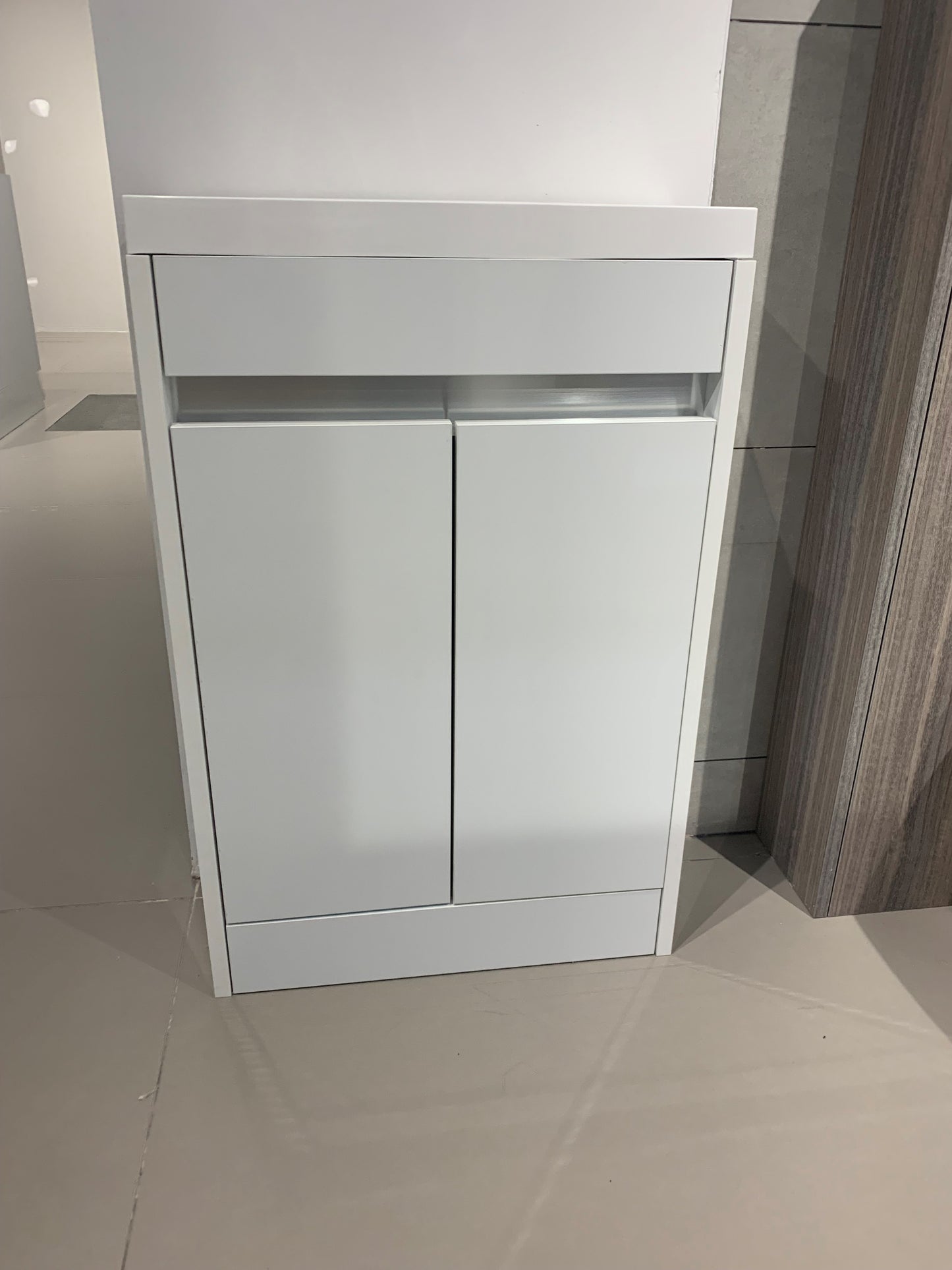 550MM CLOAKROOM JULE BASIN UNIT - WHITE GLOSS