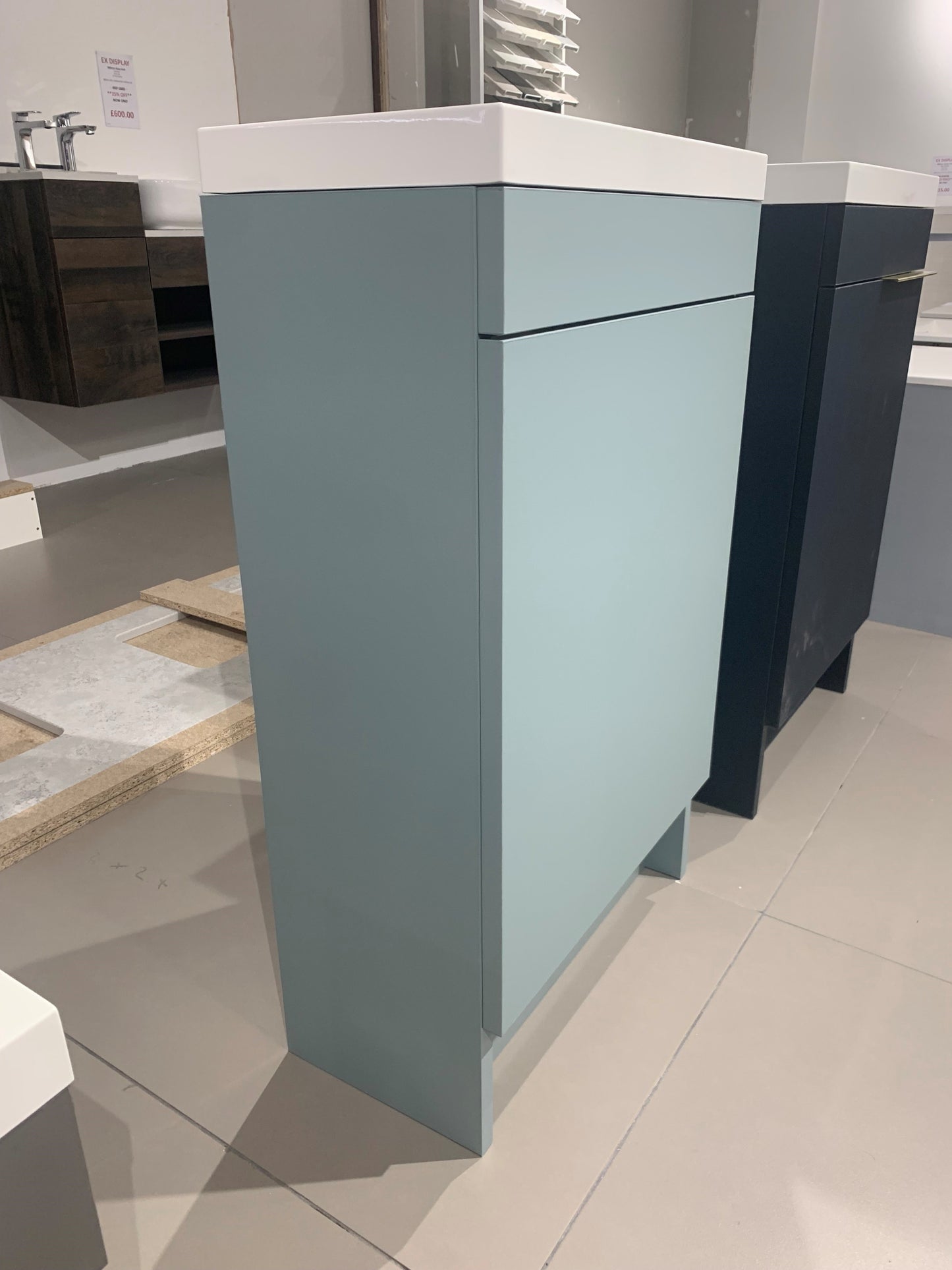 504MM CLOAKROOM JULE BASIN UNIT - FJORD GREEN MATT
