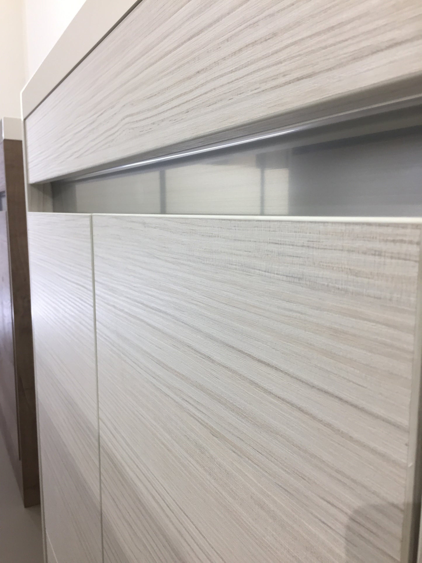 800MM CLOAKROOM JULE BASIN UNIT - HACIENDA WHITE