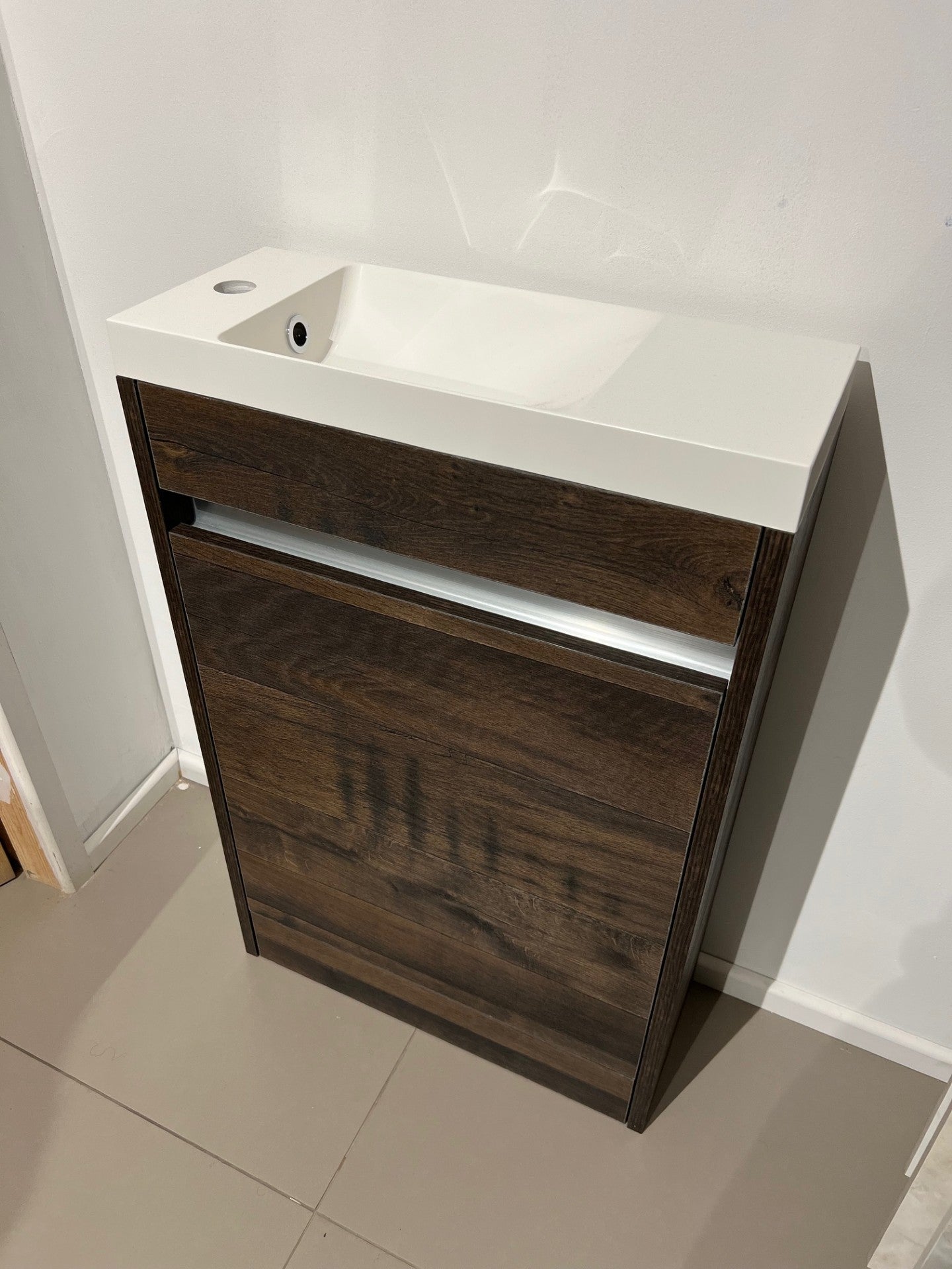 550MM CLOAKROOM BASIN UNIT VANITY SHERWOOD DARK