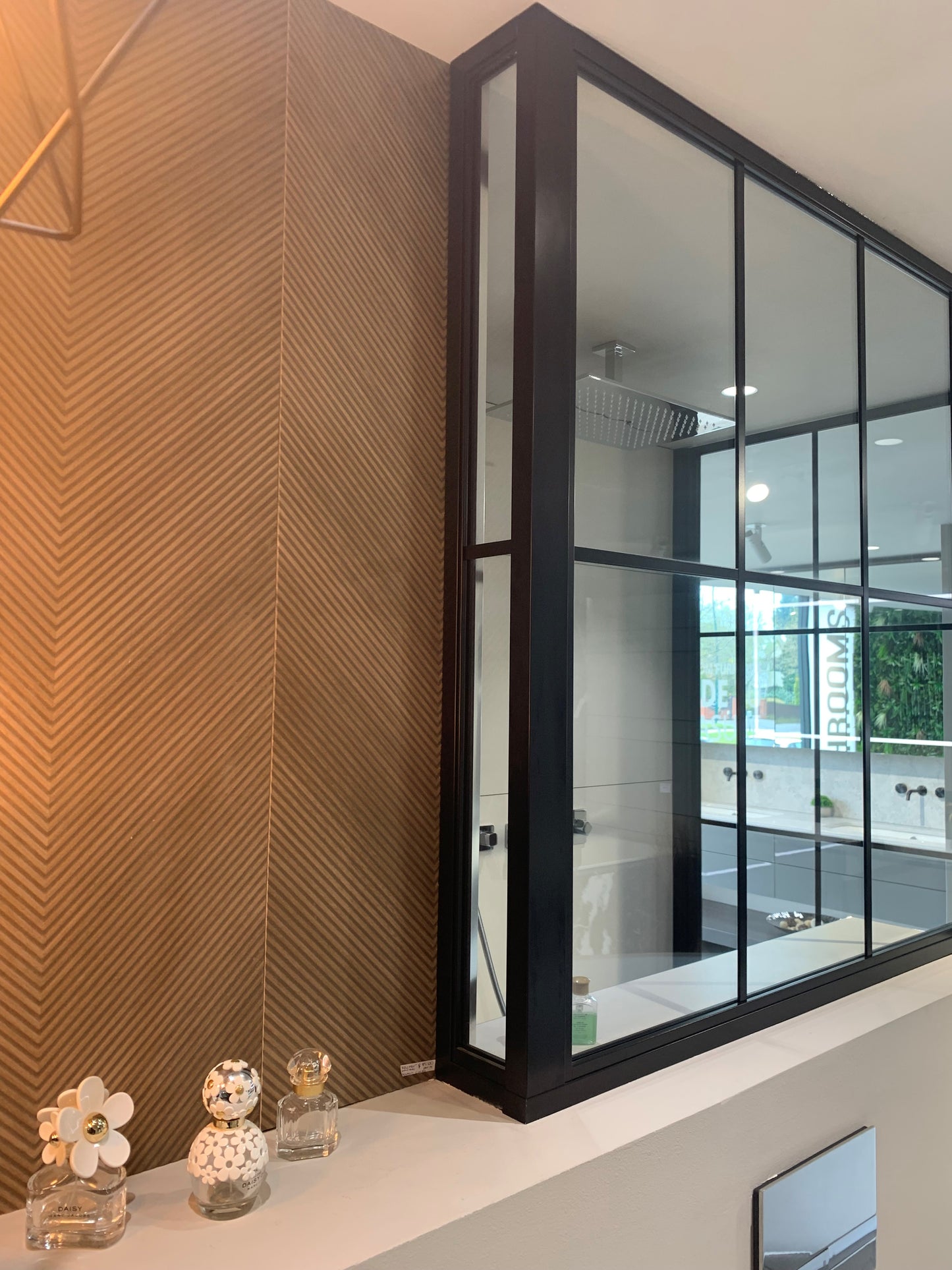 DRENCH BLACK MATT / CLEAR GLASS SHOWER DOOR & SIDE PANELS